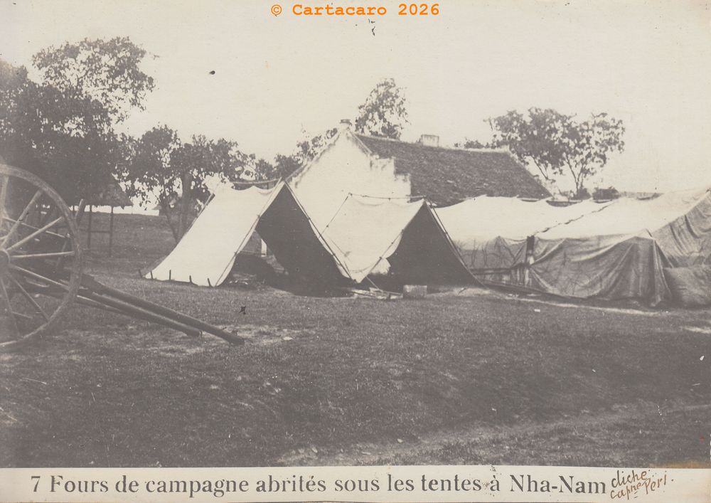 #6215 - 7 - Fours de campagne abrités sous les tentes à Nha Nam