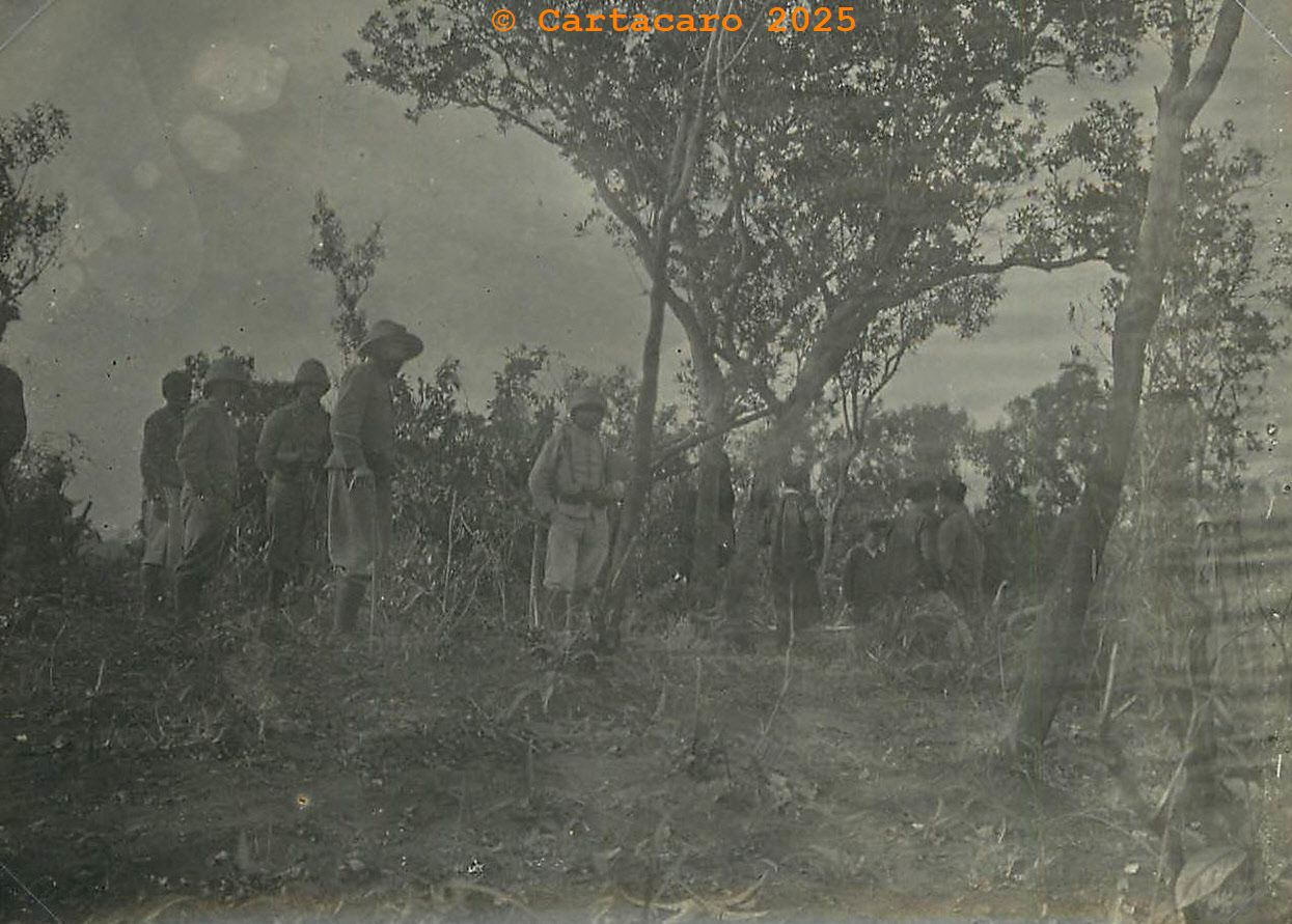 Yen Thé - Embuscade en forêt - Péri # 5396