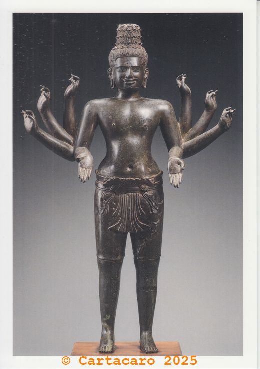 Maitreya < br> époque début du Xe siècle Province de Kompong Chnang Tralach bronze a fort étain, argent H 75,5, l 50, pr 22 cm