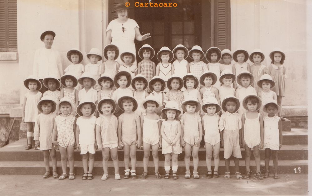 Laos - Luang Prabang - Photo de classe maternelle @ 1100aa # 