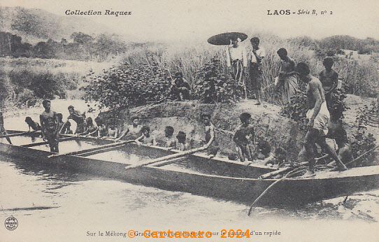 Laos - Dans les rapides - On désarme - On vide la Pirogue -Raquez B 2 @11xxx #5185