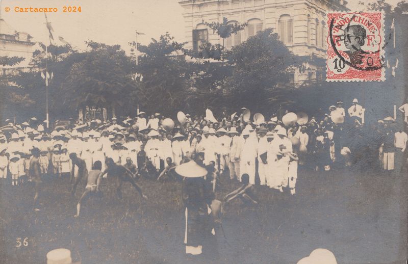 Tonkin - Vers 1910 la lutte carte photo prise par un amateur photographe